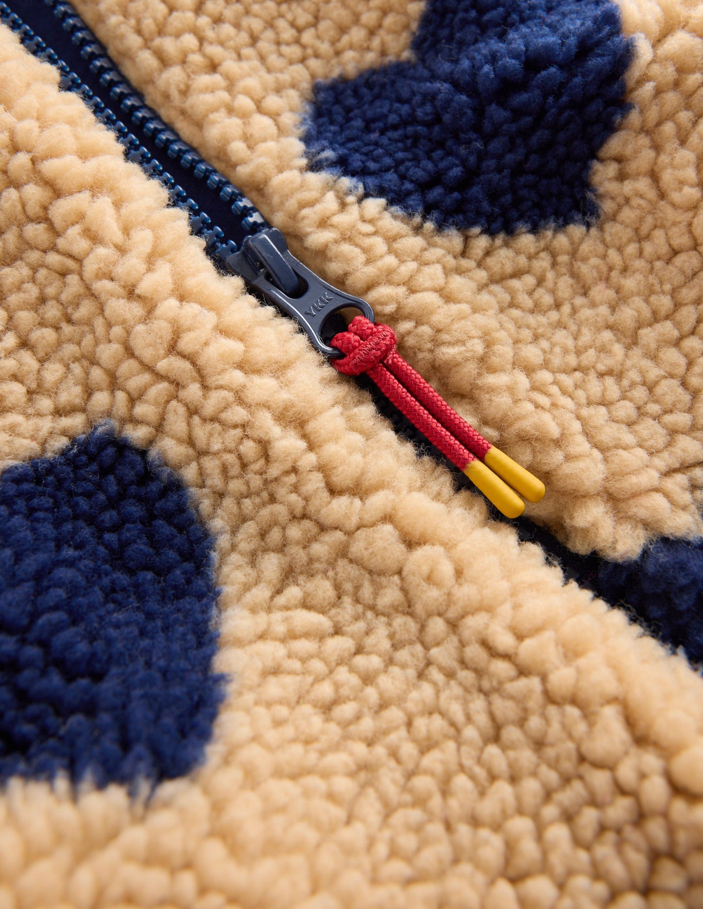 Relaxed Borg Zip-Through-Heart Borg