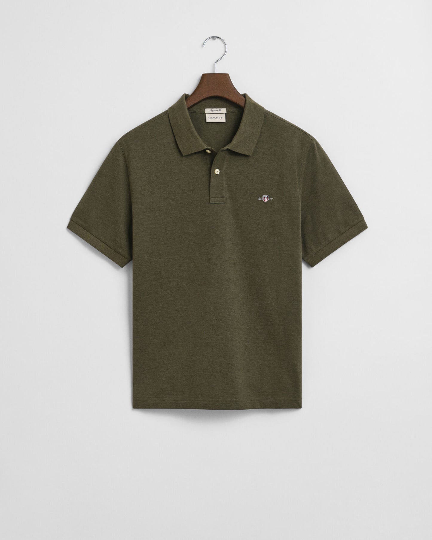 Regular Fit Piqué-Poloshirt mit Wappen