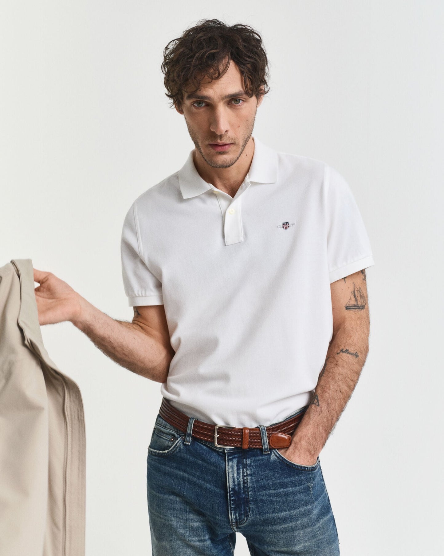Regular Fit Polohemd aus Piqué mit Wappen