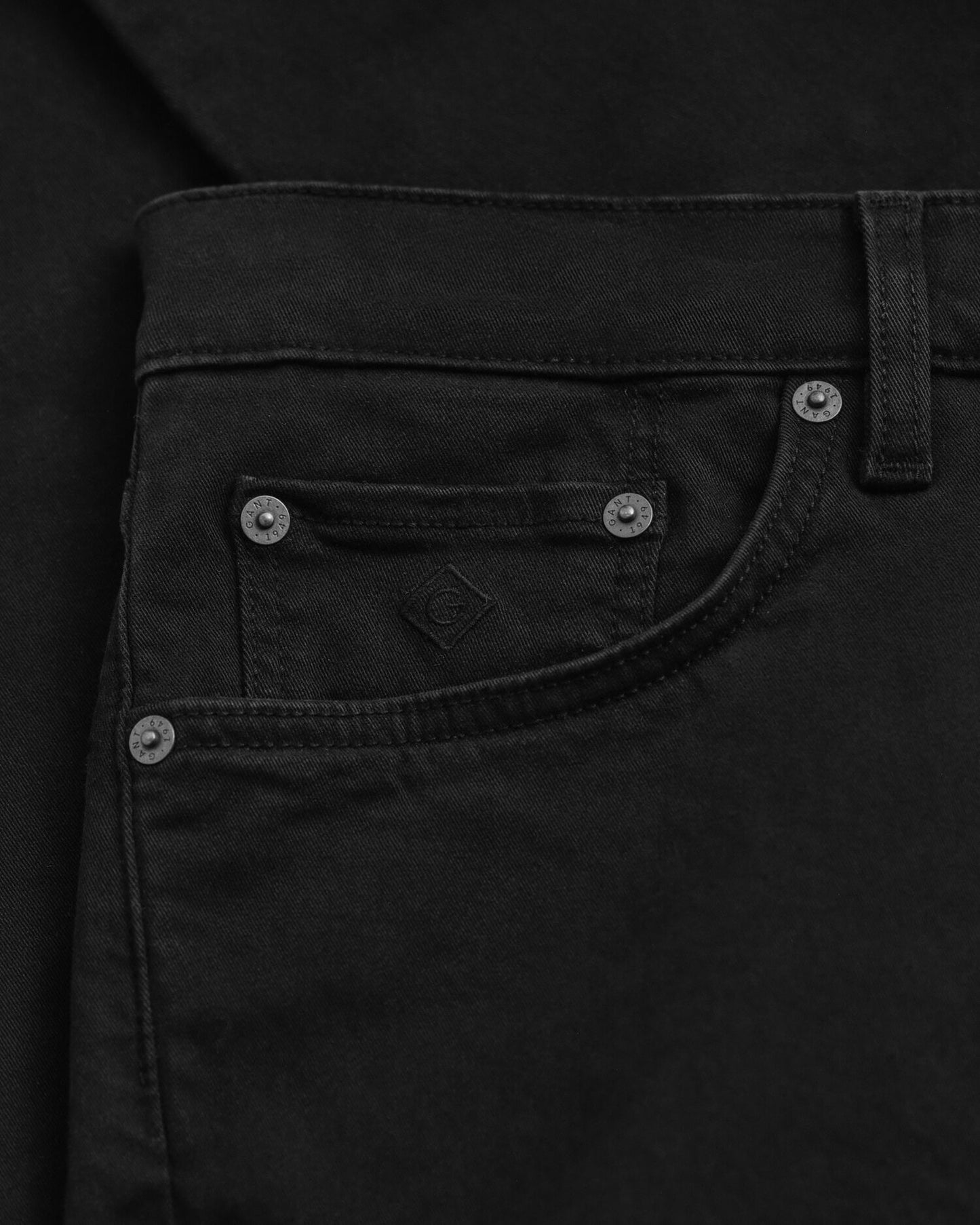 Jean coupe droite motif désert