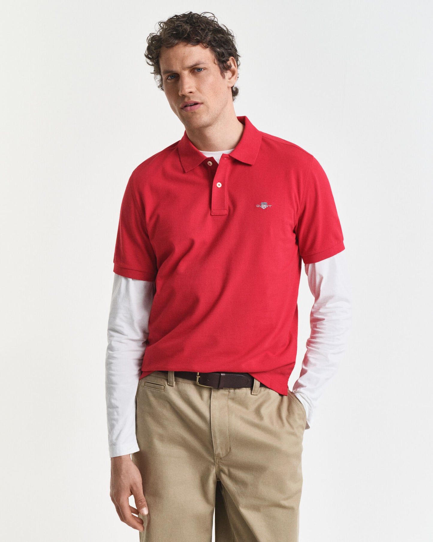 Poloshirt aus Piqué mit Wappen-Stickerei, Regular Fit