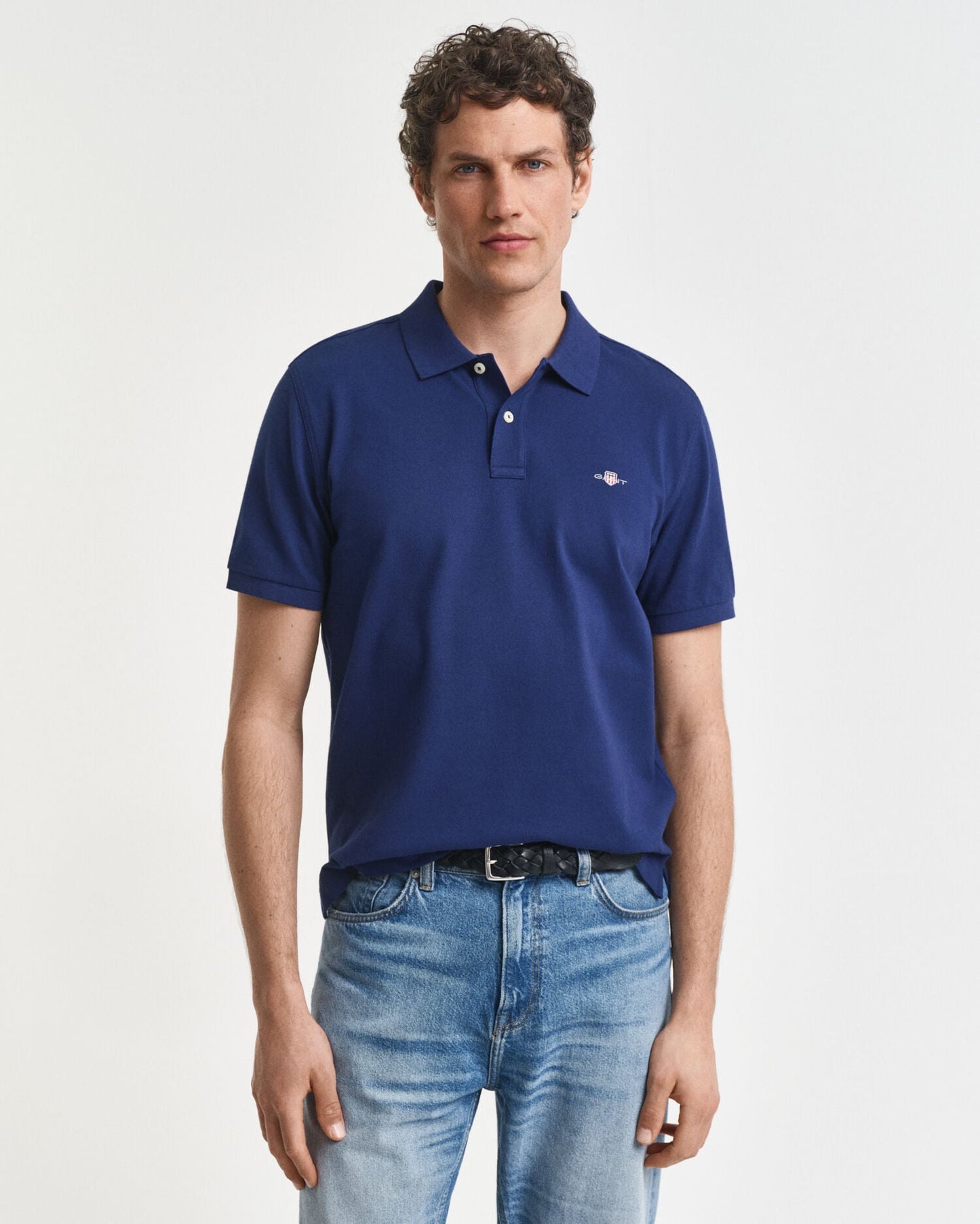 Regular Fit Polohemd aus Piqué mit Wappen