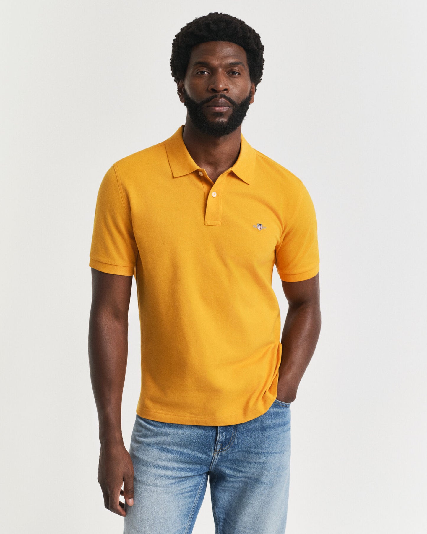 Regular Fit Piqué-Poloshirt mit Wappen