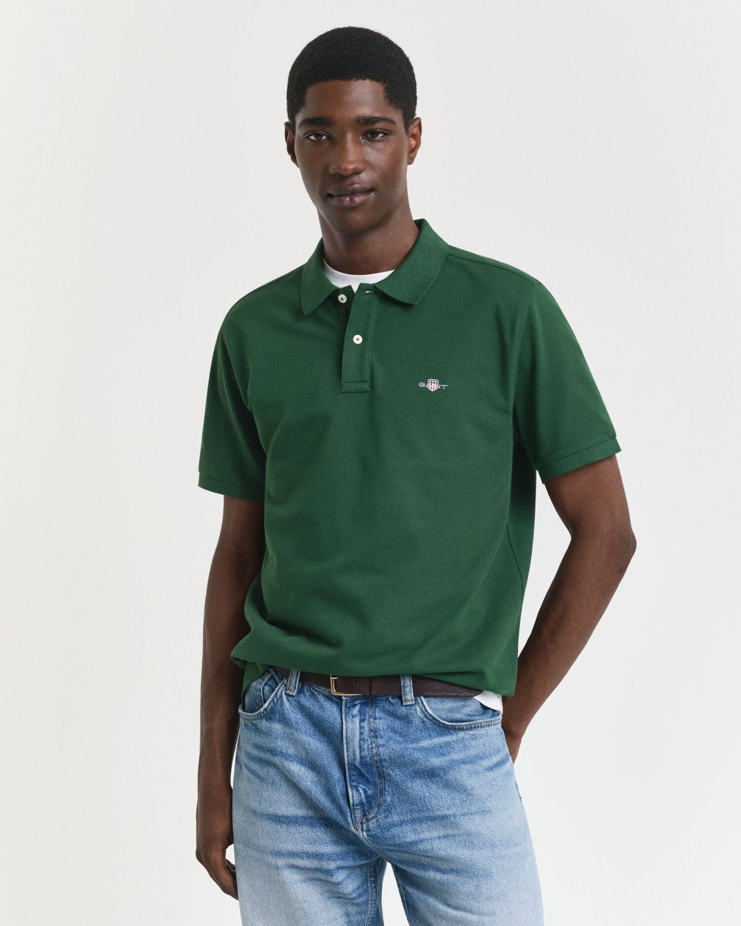 Regular Fit Polohemd aus Piqué mit Wappen