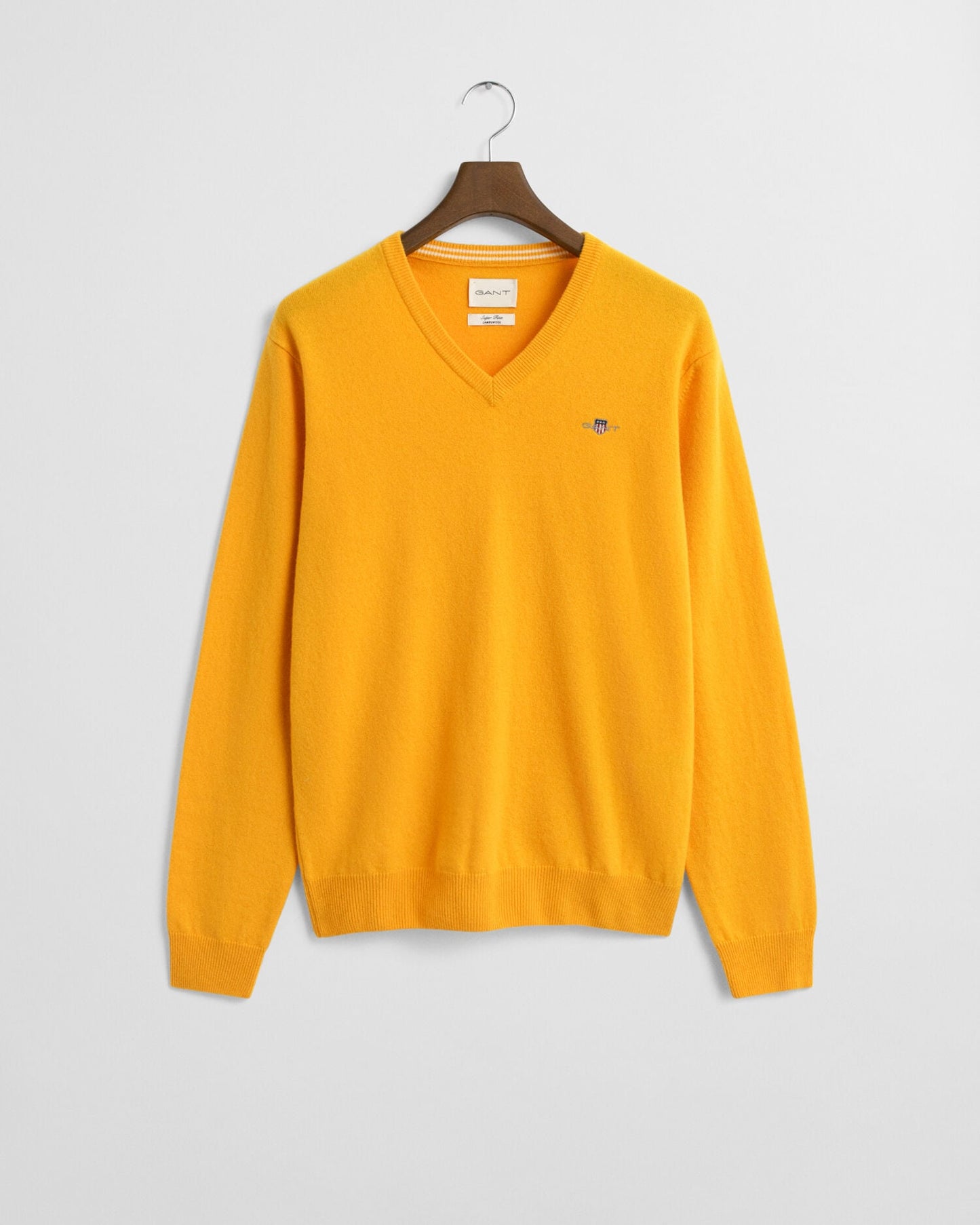 Pull col V en agneau pur mérinos
