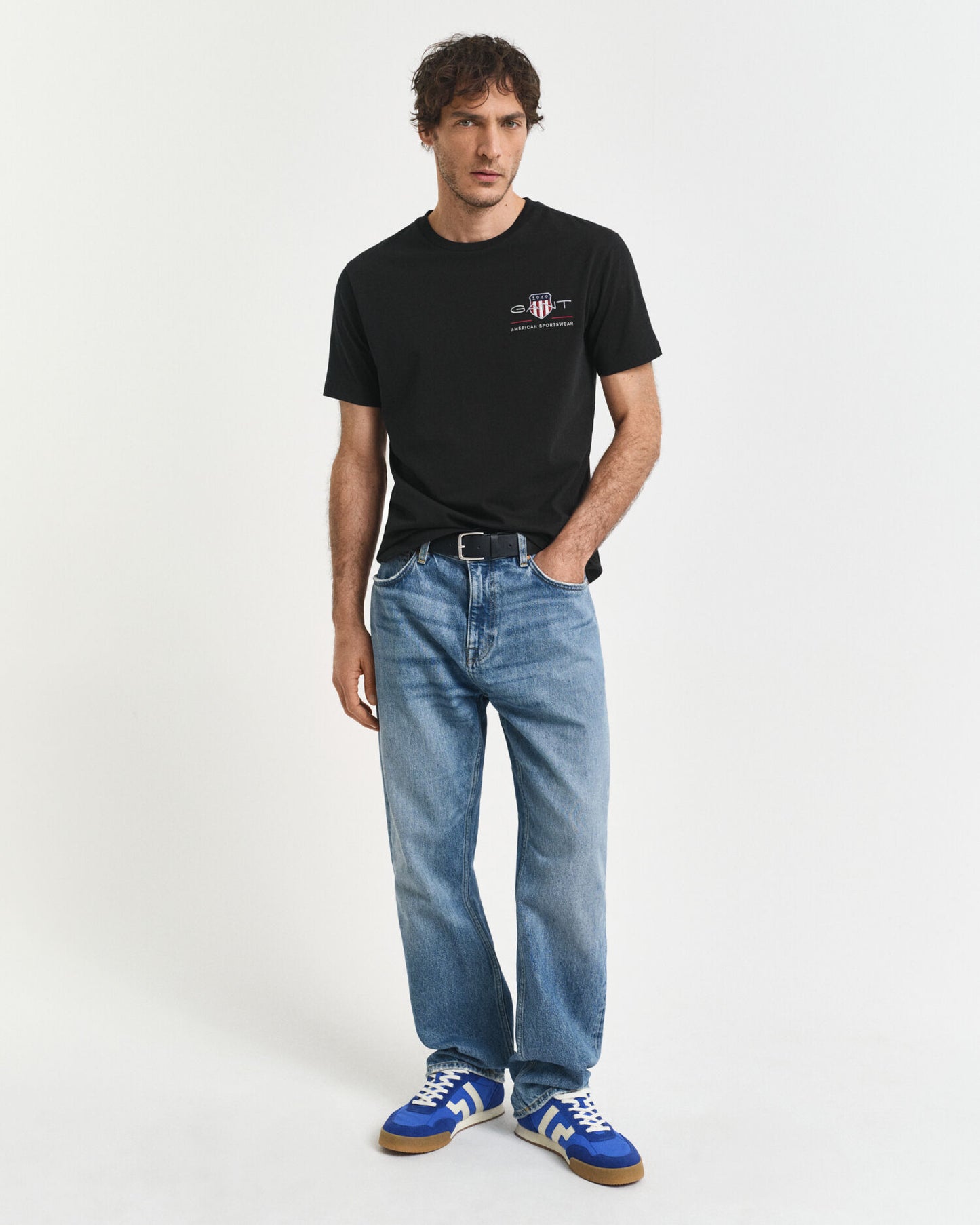 T-Shirt mit gesticktem Archivschild